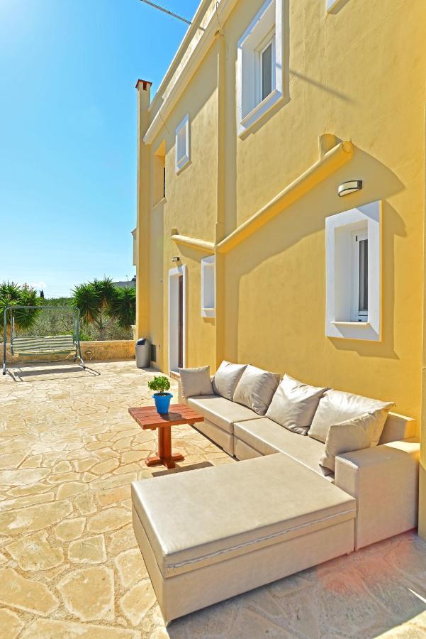 Villa Konstantinos 6 Bedrooms Aegina Dış mekan fotoğraf