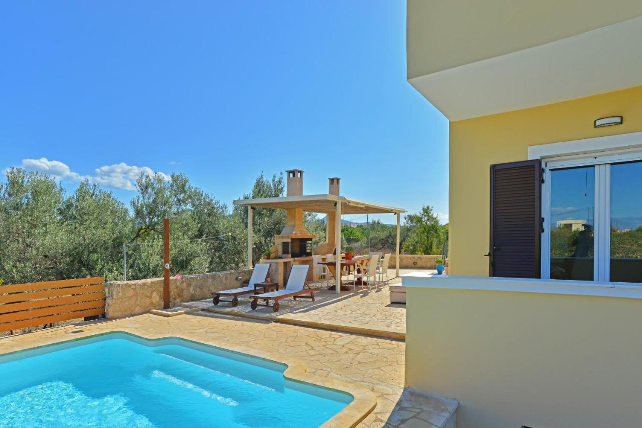 Villa Konstantinos 6 Bedrooms Aegina Dış mekan fotoğraf