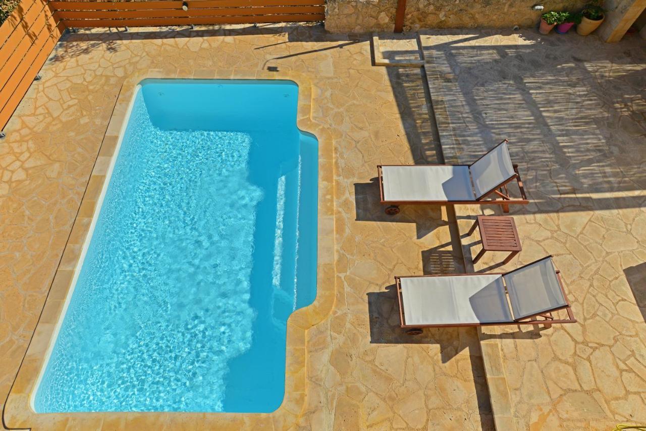 Villa Konstantinos 6 Bedrooms Aegina Dış mekan fotoğraf