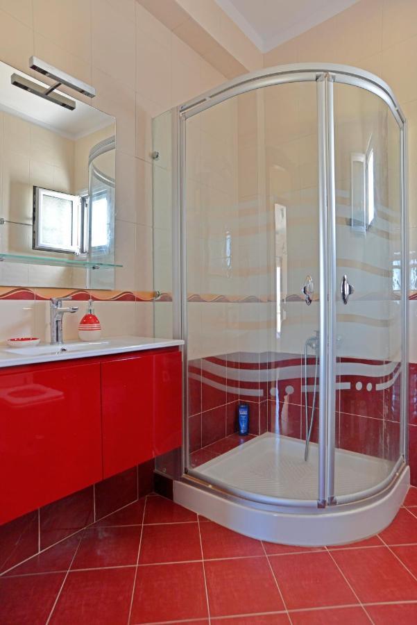 Villa Konstantinos 6 Bedrooms Aegina Dış mekan fotoğraf