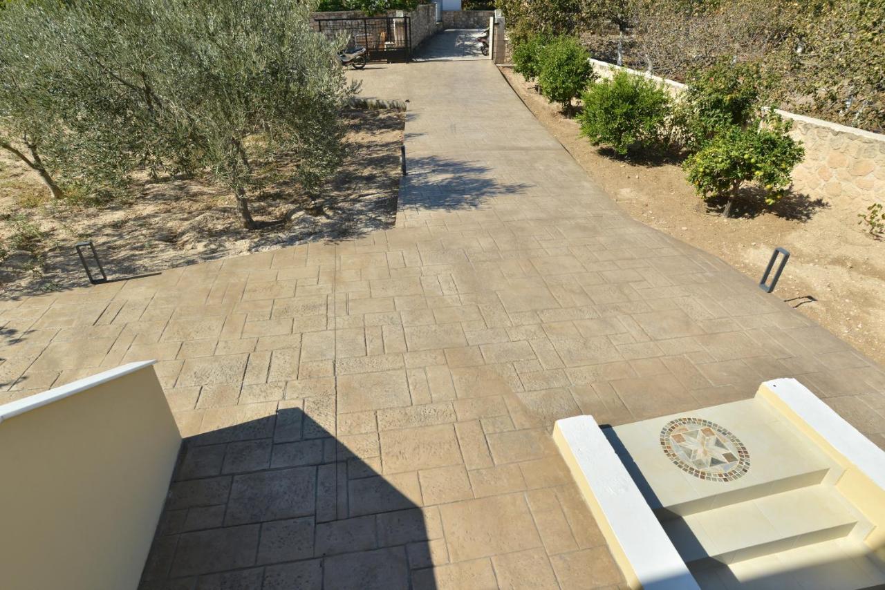 Villa Konstantinos 6 Bedrooms Aegina Dış mekan fotoğraf