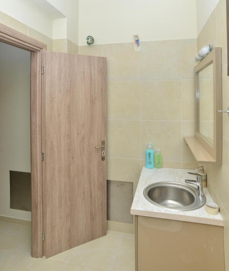 Villa Konstantinos 6 Bedrooms Aegina Dış mekan fotoğraf